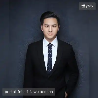 罗蔓君
